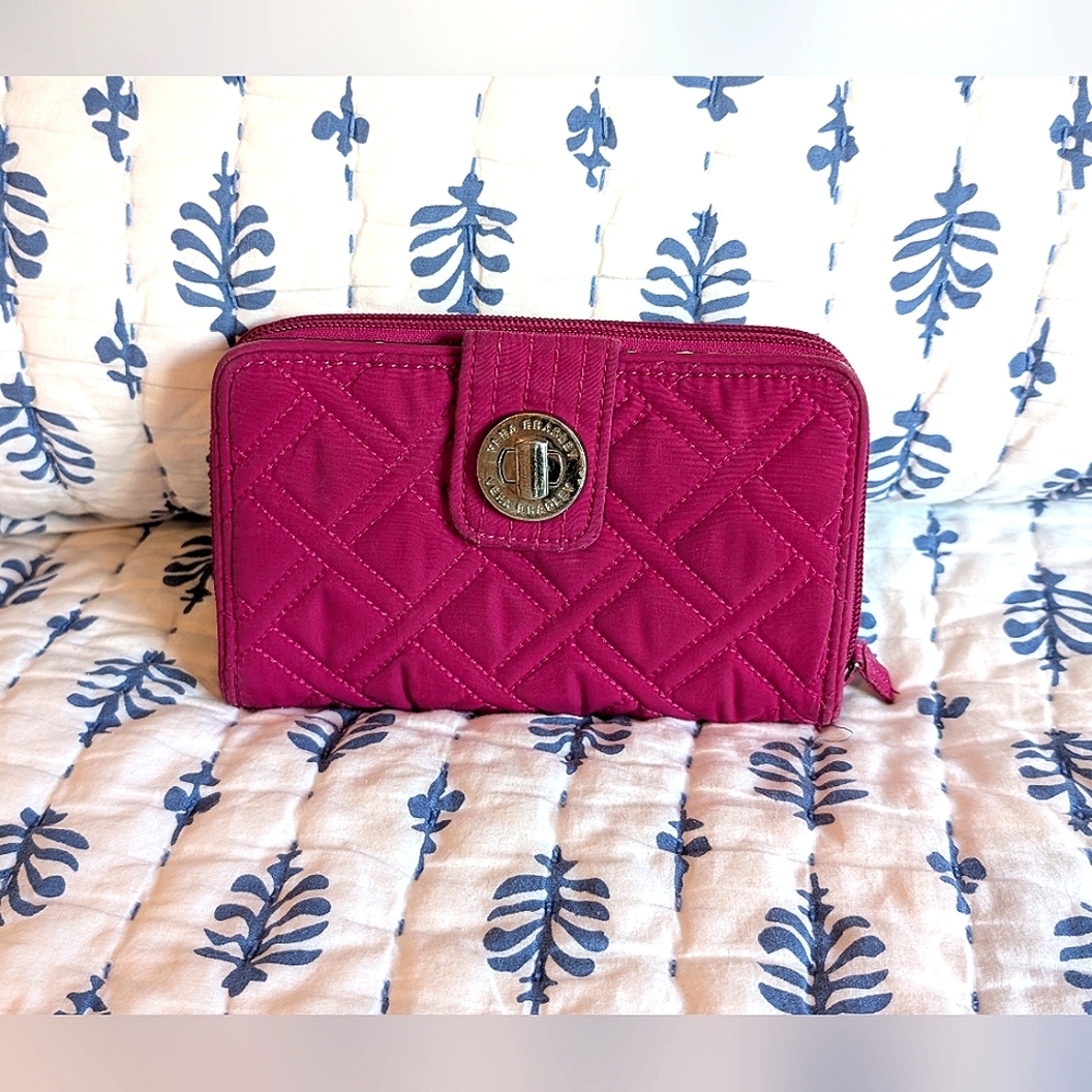 Vera Bradley Turnlock Fuschia Wallet